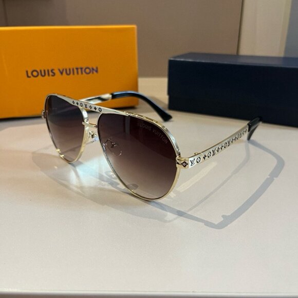 Louis Vuitton Metal Frame Sunglasses - Picture 7 of 7